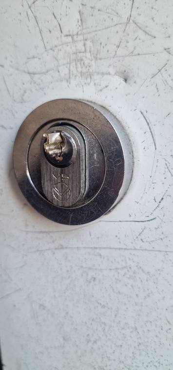 Key snapped deep inside the cylinder — TX Locks, Bradford and West Yorkshire